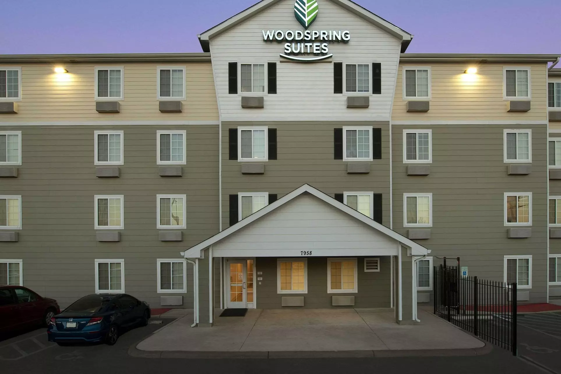 WoodSpring Suites San Antonio South - Primary Image
