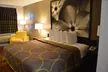 Super 8 by Wyndham Madison - Second Medium
