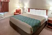 Econo Lodge on the Bay - Second Medium