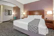 La Quinta Inn & Suites by Wyndham Oklahoma City -Yukon - Second Medium