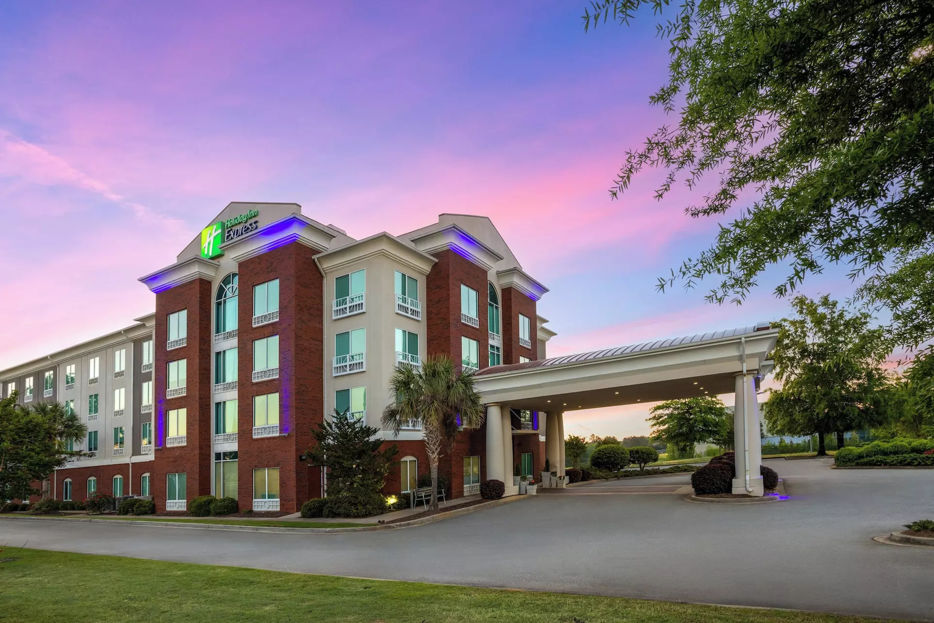 Holiday Inn Express & Suites Newberry by IHG - Primary Image