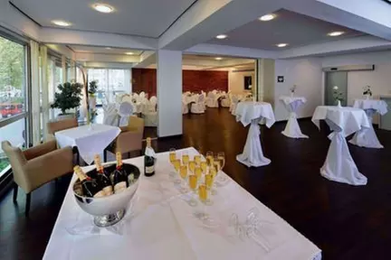 EUROPA HOTEL - Second Medium