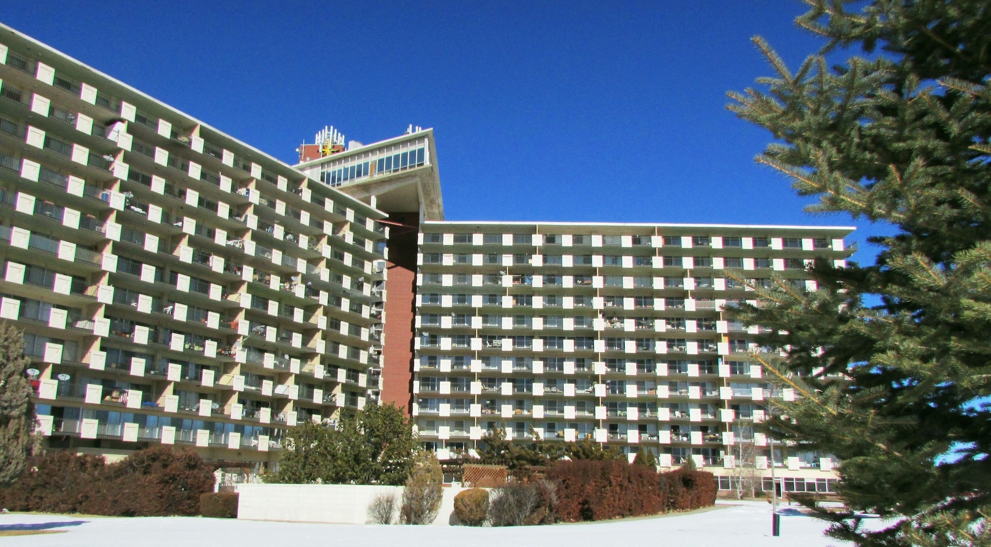 Satellite Hotel
