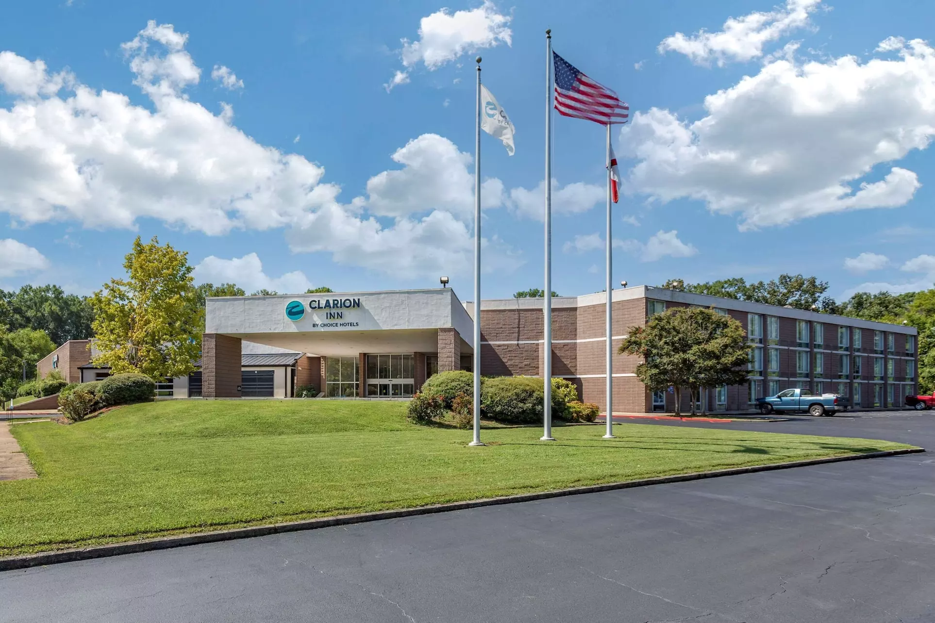 Clarion Inn Sheffield Muscle Shoals - Primary Image