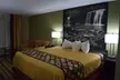 Super 8 by Wyndham Paragould - Second Medium