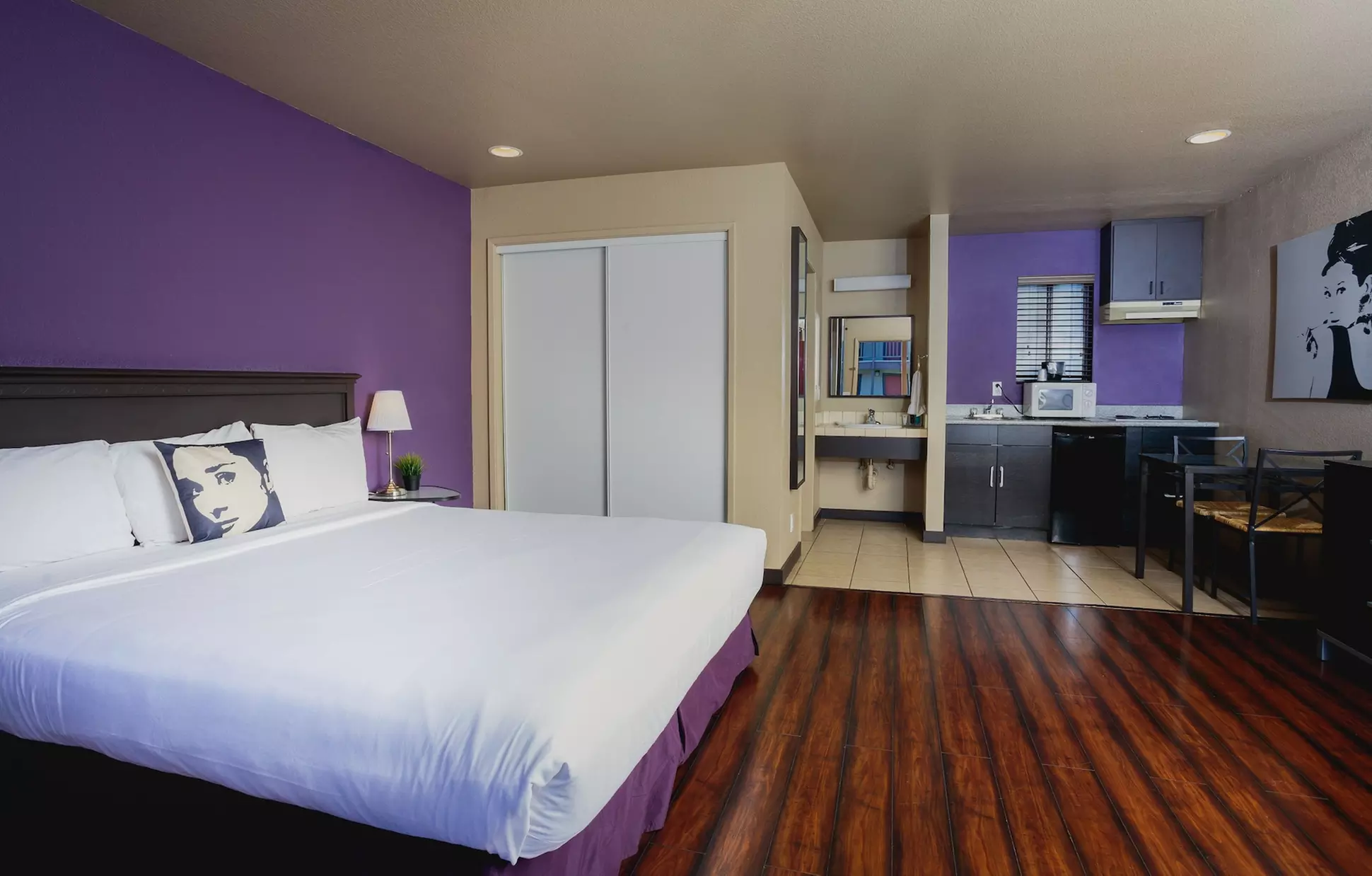 Alura Inn - Primary Image