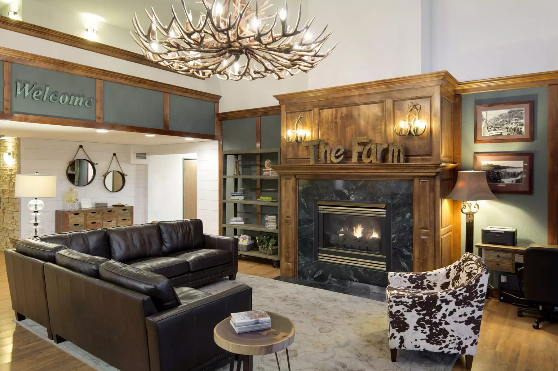 Redwood Lodge - Primary Image