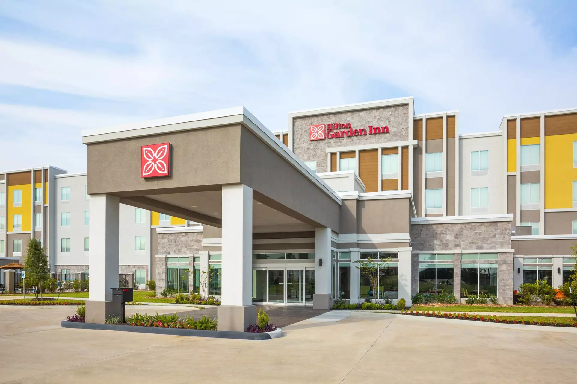 Hilton Garden Inn Houston-Baytown - Primary Image