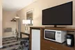 Days Inn by Wyndham Middletown/Newport Area - Second Medium