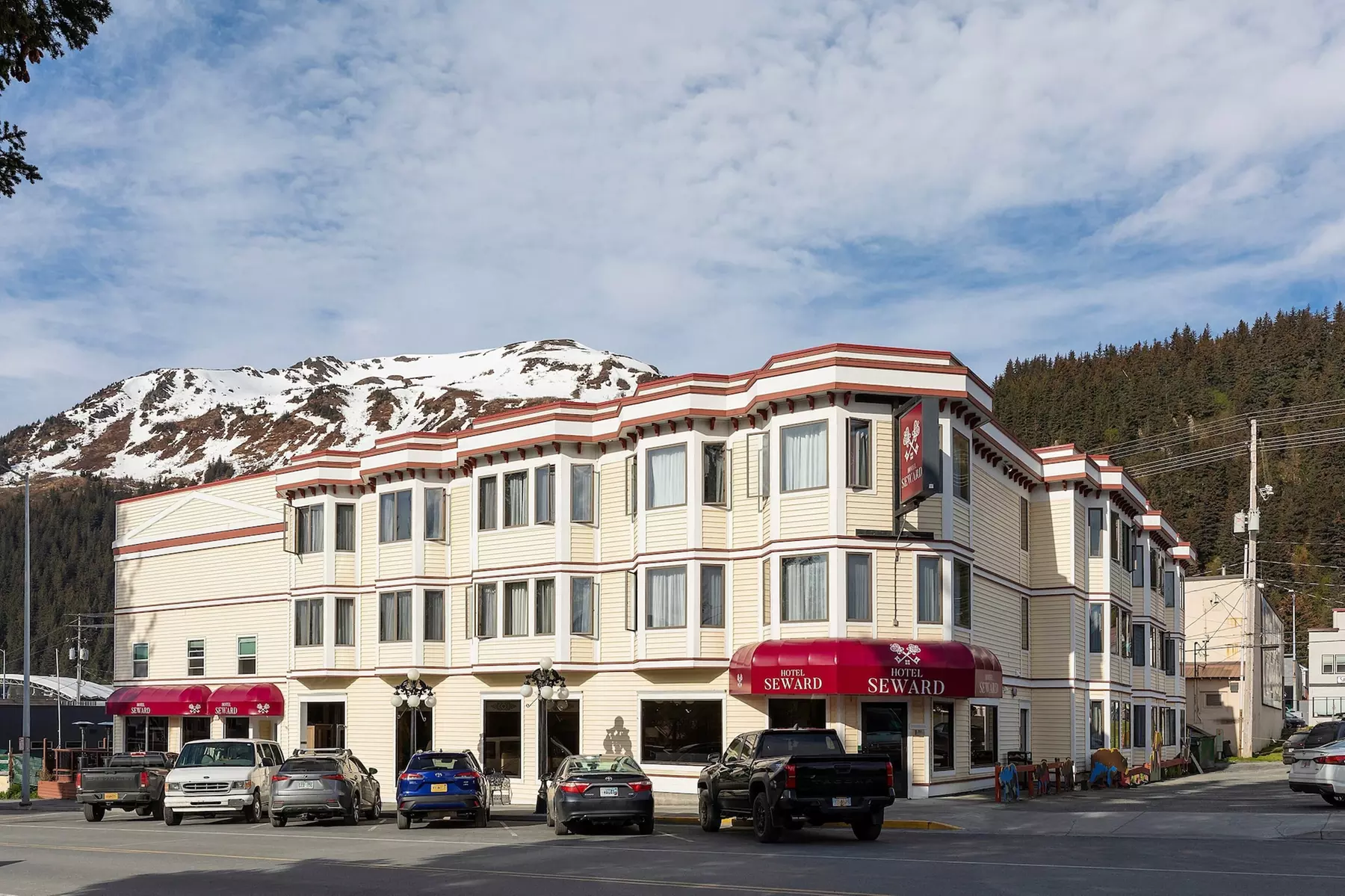 Hotel Seward - Primary Image