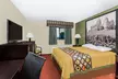 Super 8 by Wyndham Grinnell IA - Second Medium