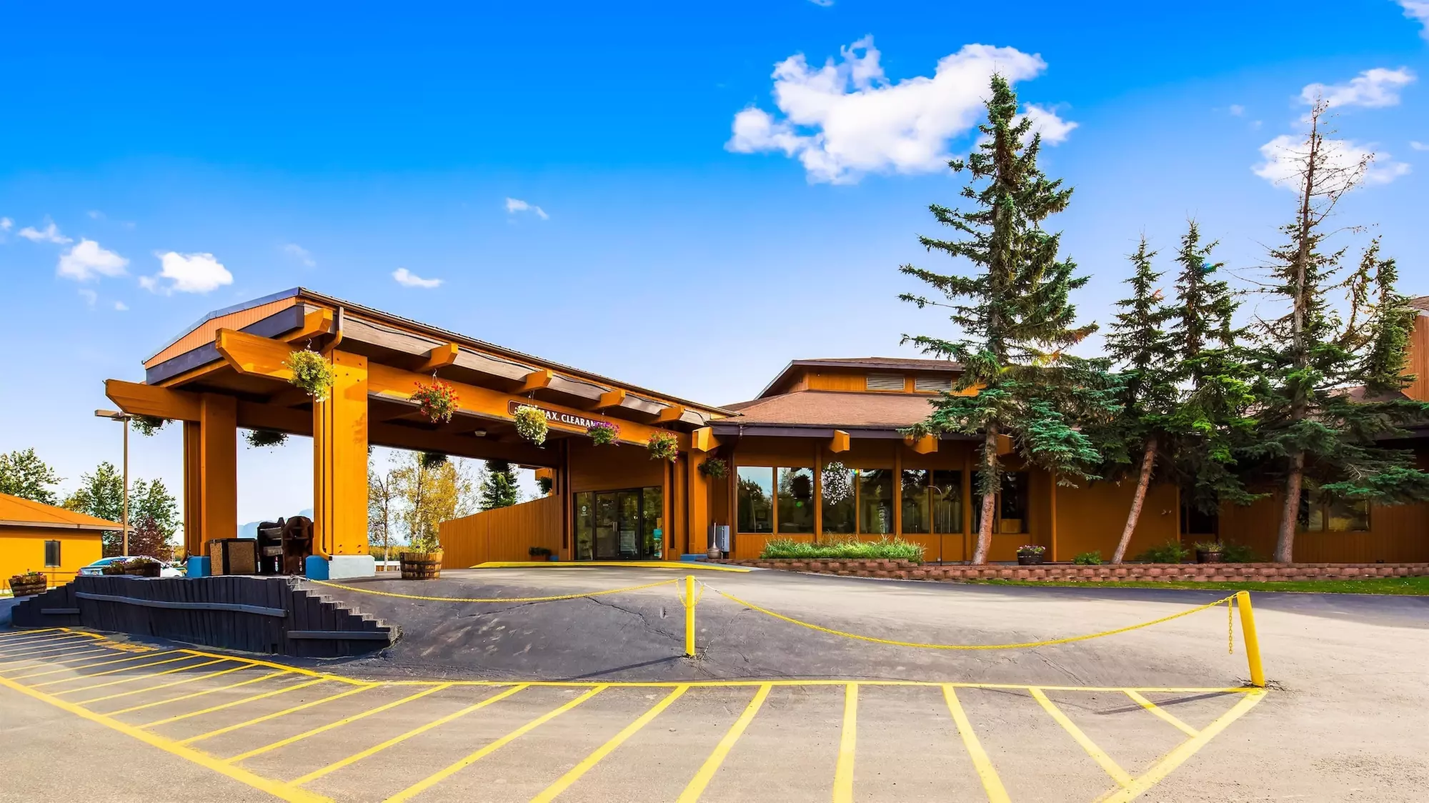 Best Western Lake Lucille Inn - Primary Image