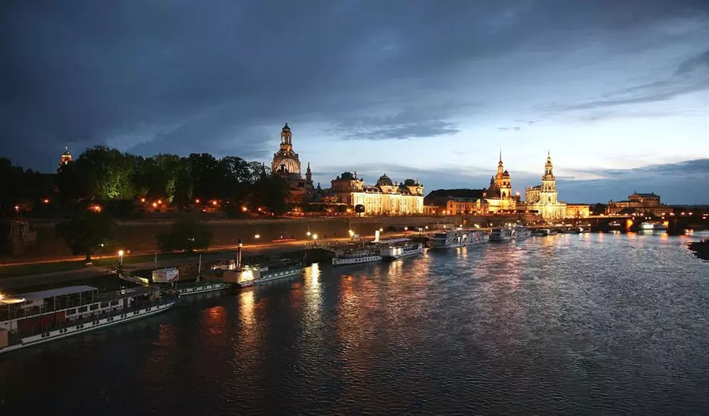 Suitess - An der Frauenkirche - Primary Image