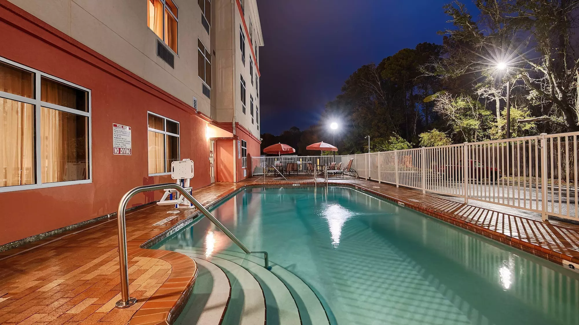 Best Western Plus Cecil Field Inn & Suites - Primary Image