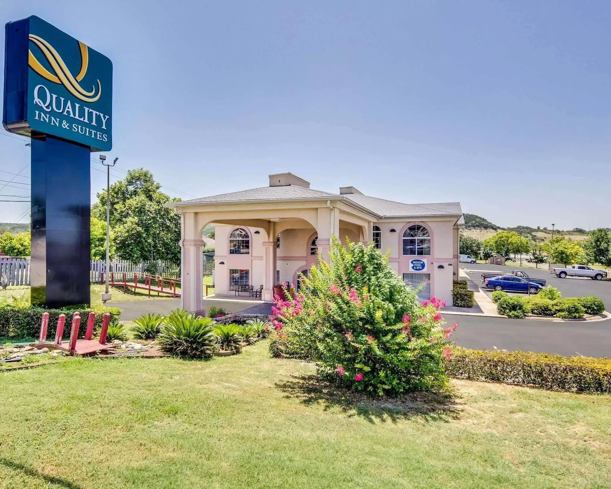 Quality Inn & Suites - Primary Image