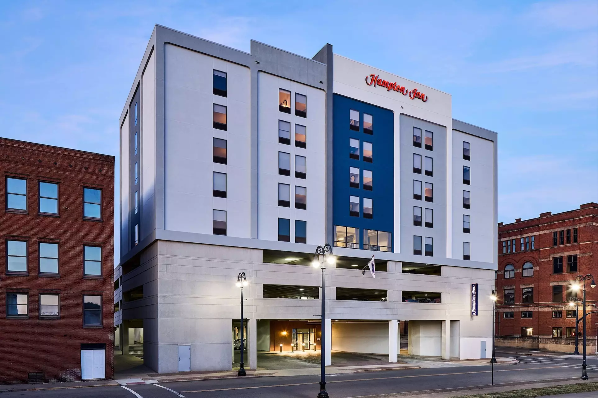Hampton Inn Massillon - Primary Image