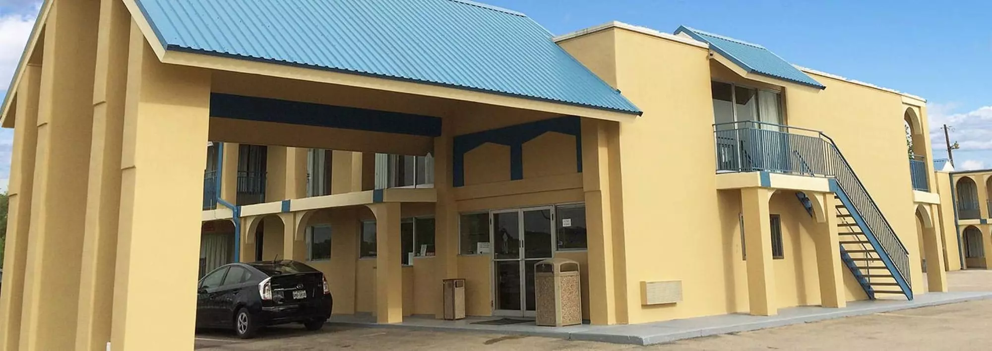 Americas Best Value Inn Schulenburg - Primary Image