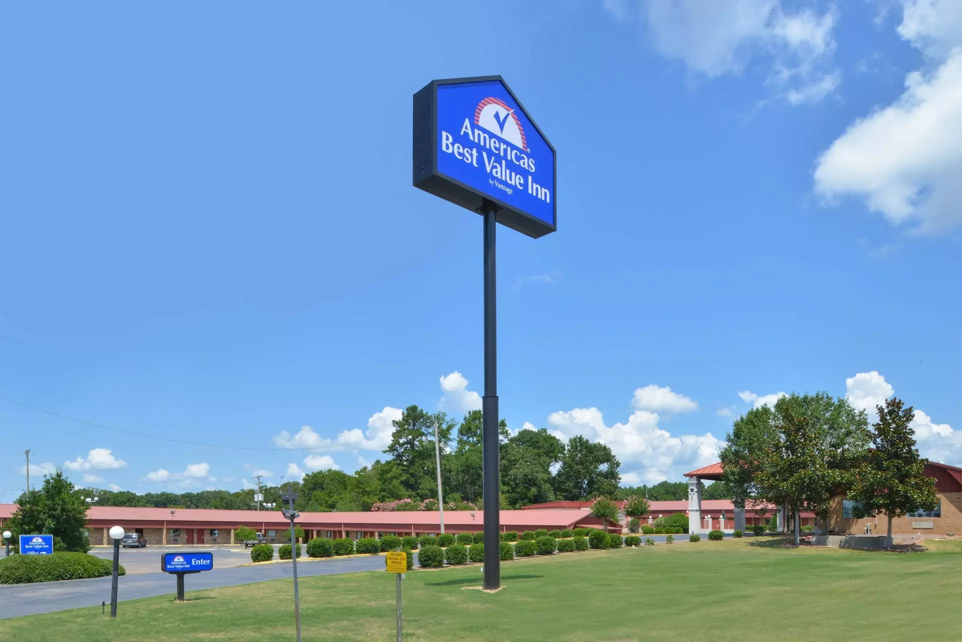 Americas Best Value Inn Batesville - Primary Image