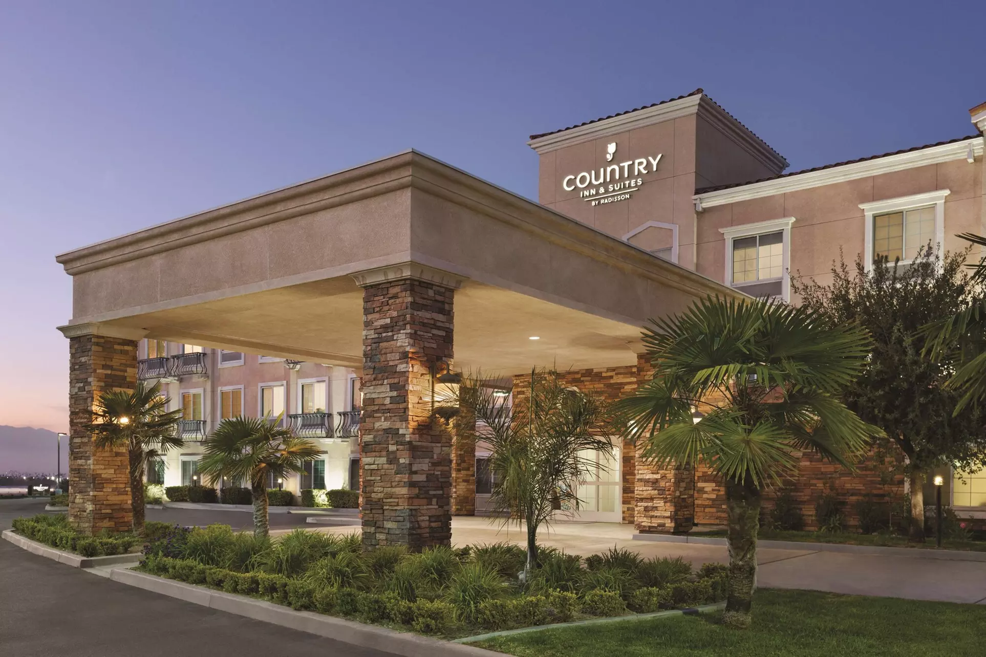 Country Inn & Suites by Radisson, San Bernardino (Redlands), CA