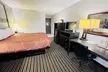 Super 8 by Wyndham Shakopee - Second Medium