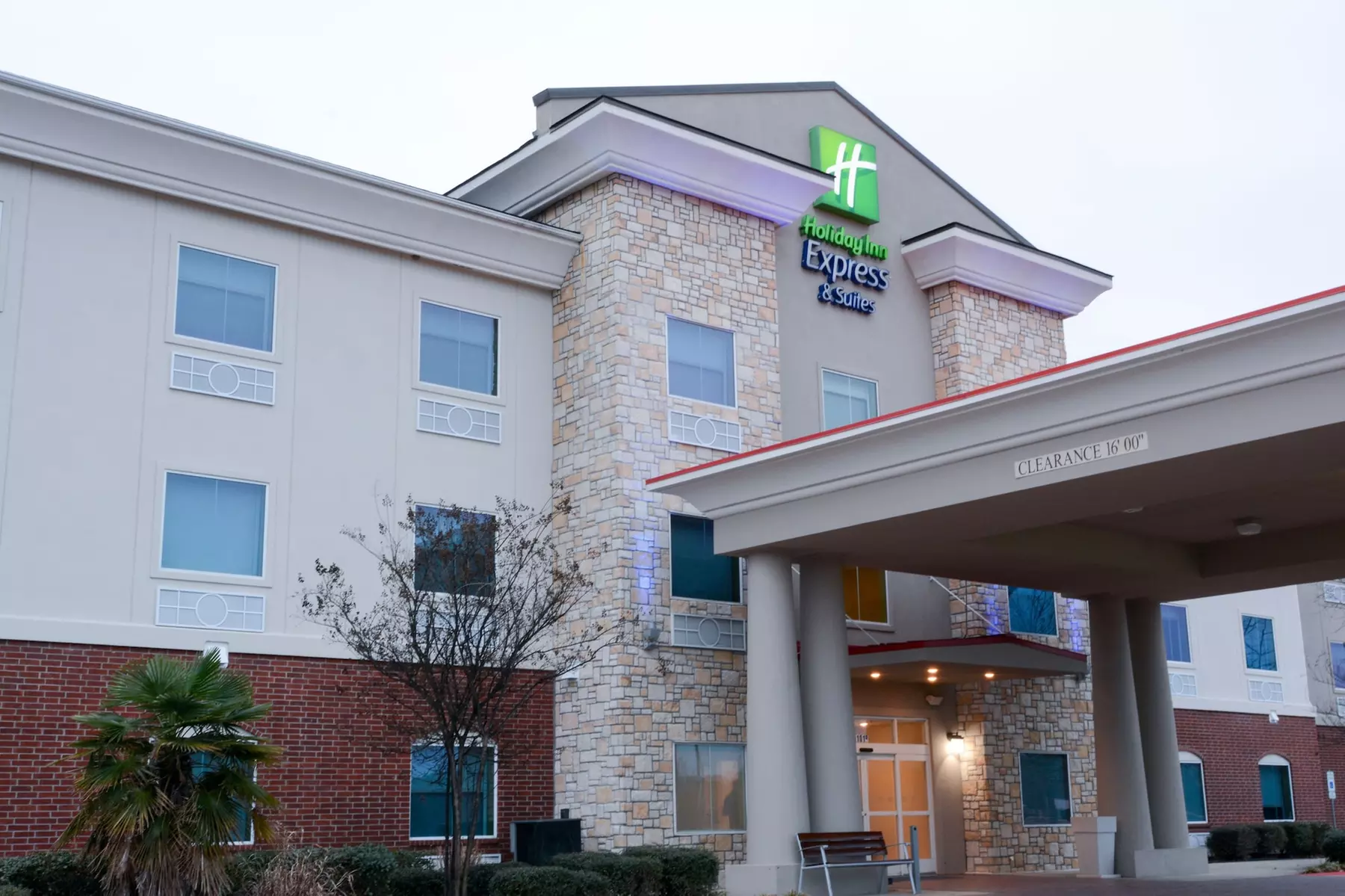Holiday Inn Express & Suites New Boston by IHG - Primary Image