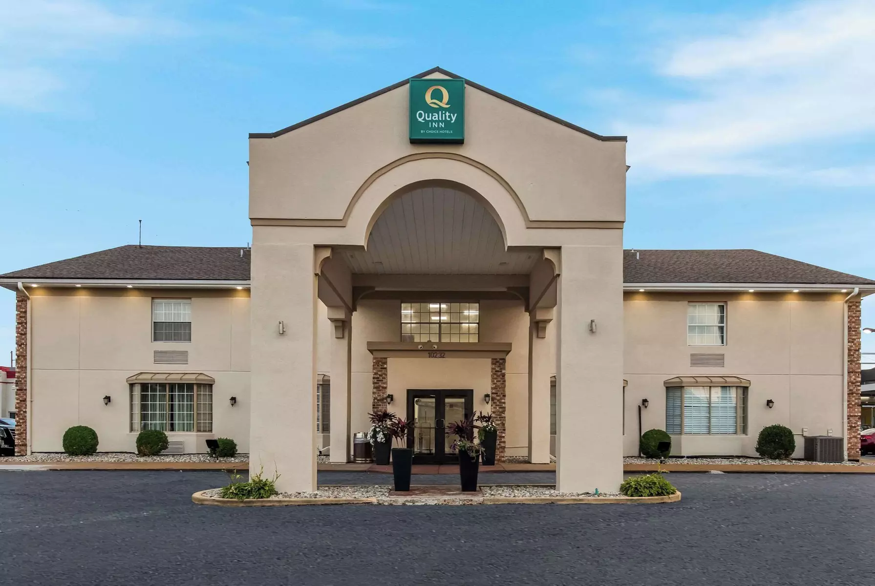 Quality Inn St. Louis Airport Hotel - Primary Image