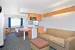Microtel Inn & Suites by Wyndham Morgan Hill/San Jose Area - Second Medium