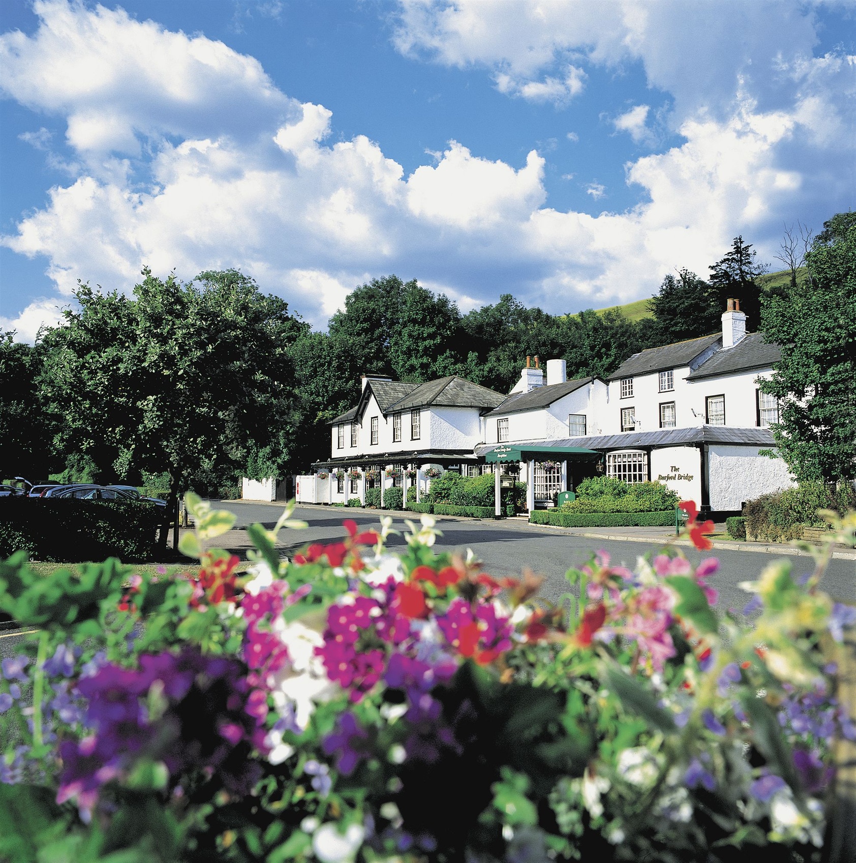 OYO - Sunday Box Hill Burford Bridge Hotel