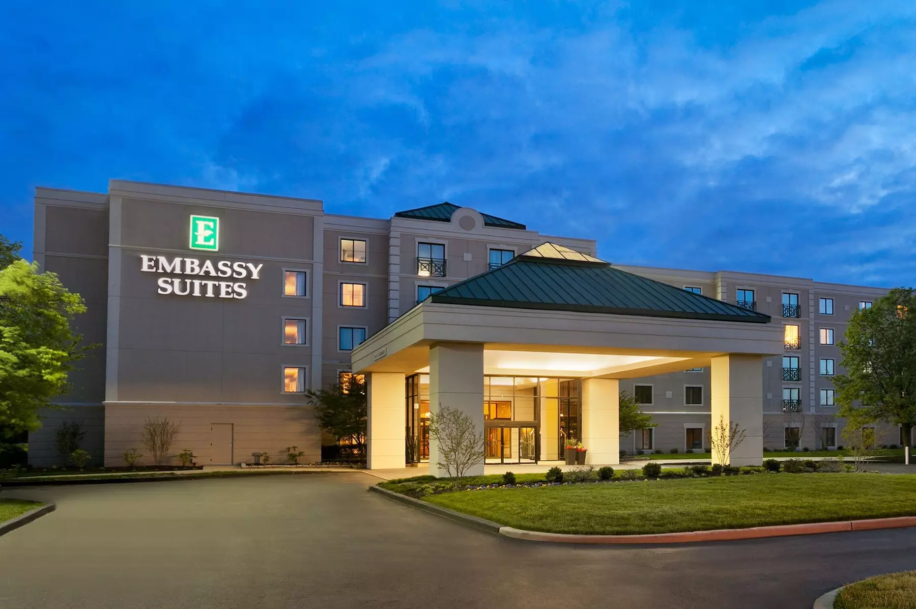 Embassy Suites by Hilton Philadelphia Airport - Primary Image