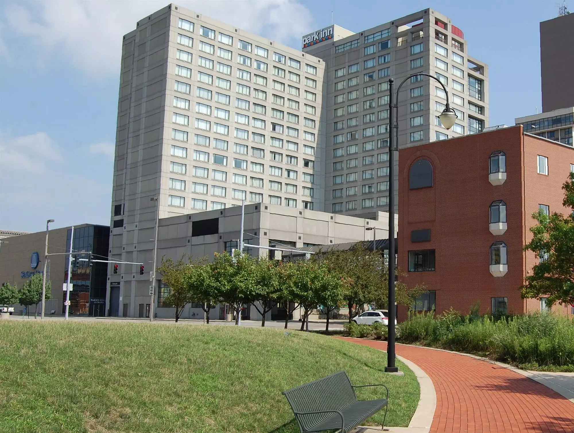 Park Inn by Radisson Hotel Toledo, OH - Primary Image