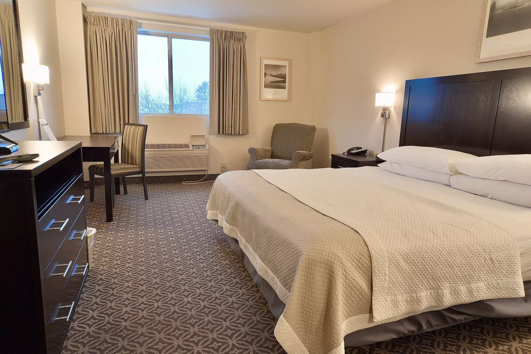 The Madison Inn - Hospital District - Primary Image