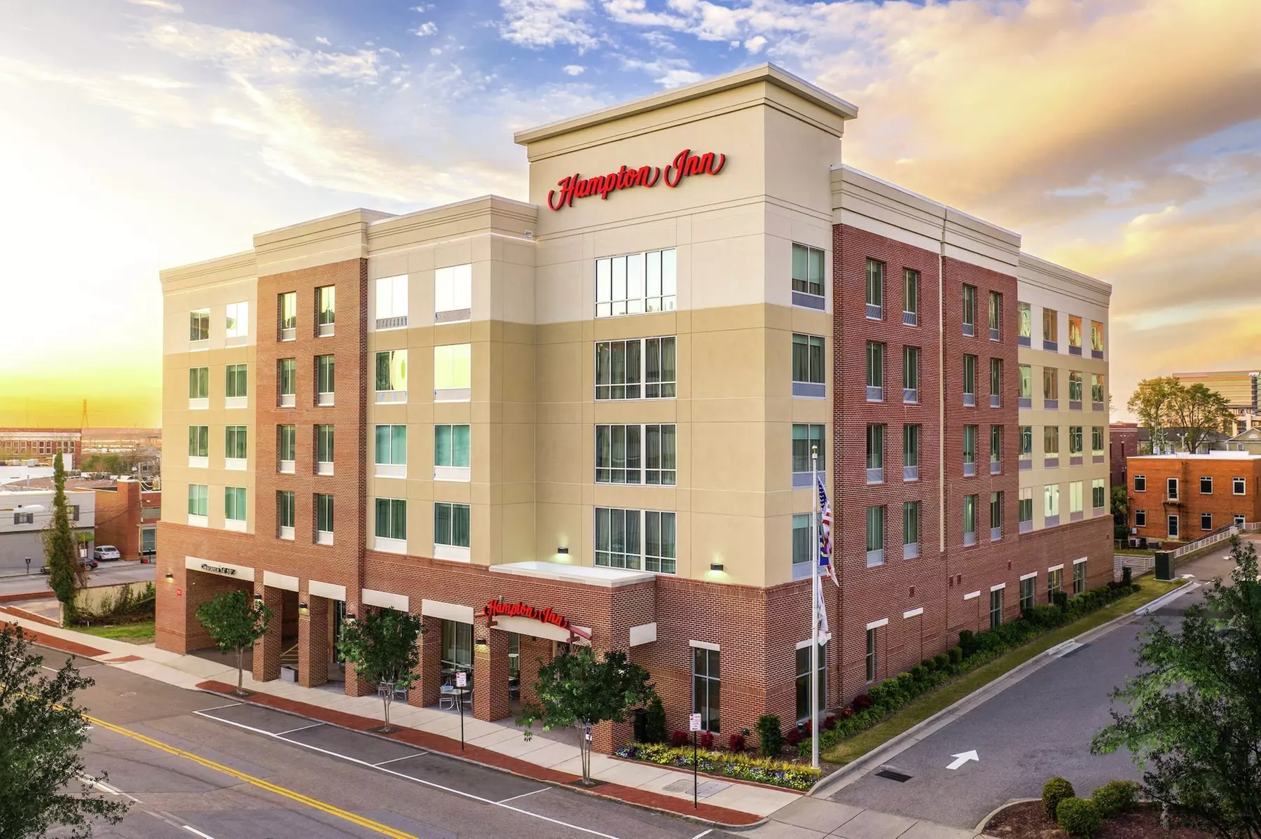 Hampton Inn by Hilton Wilmington Downtown - Primary Image