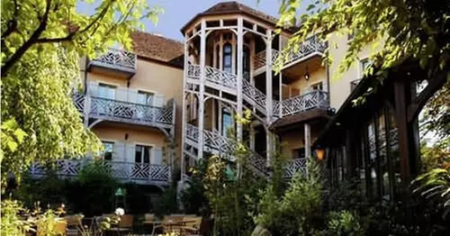 LE RELAIS BERNARD LOISEAU - Primary Image