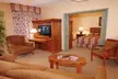 Howard Johnson Hotel by Wyndham Vancouver Downtown - Second Medium