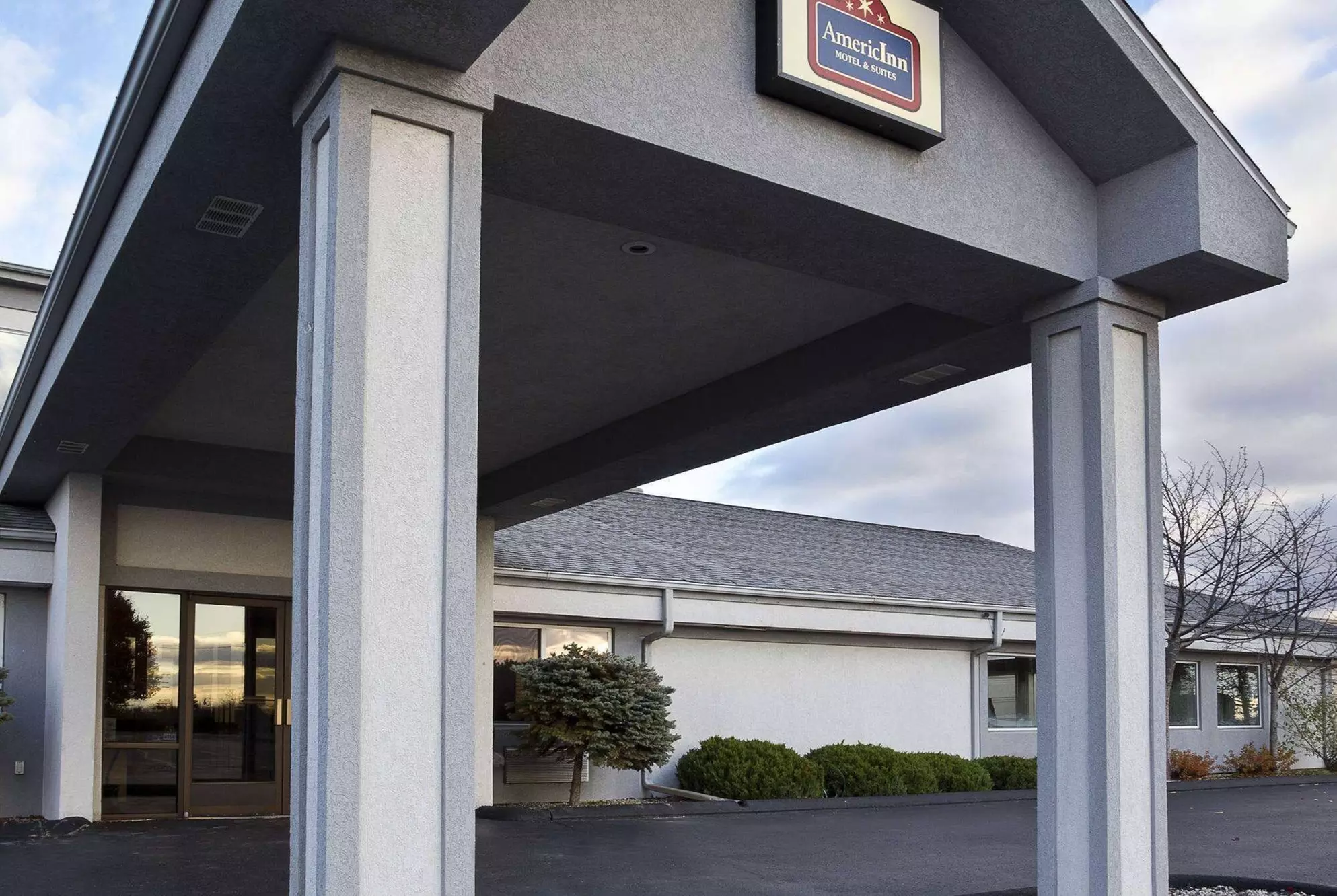 AmericInn by Wyndham Bay City - Primary Image