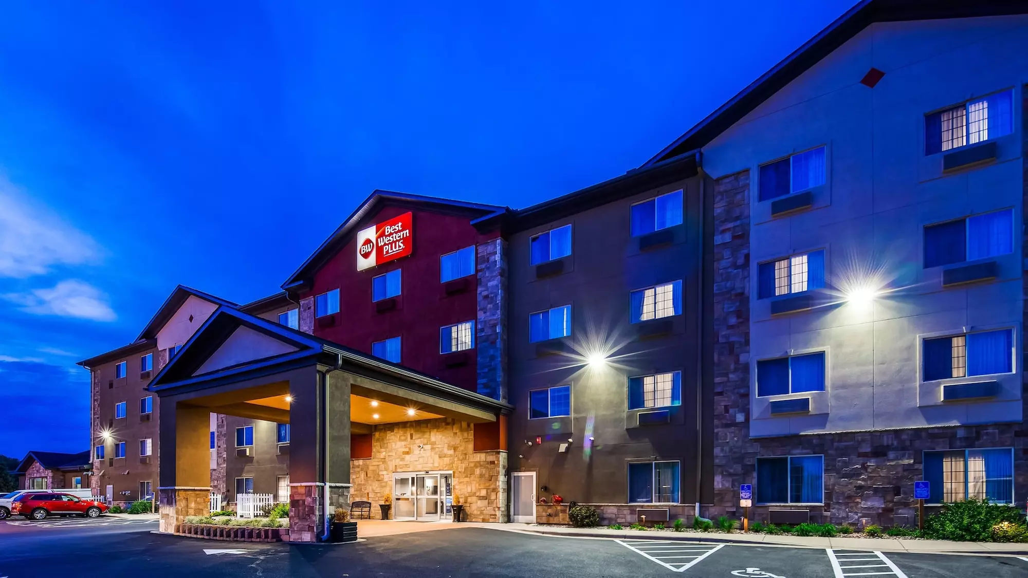 Best Western Plus Blaine at the National Sports Center - Primary Image
