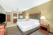 La Quinta Inn & Suites by Wyndham Midwest City - Tinker AFB - Second Medium