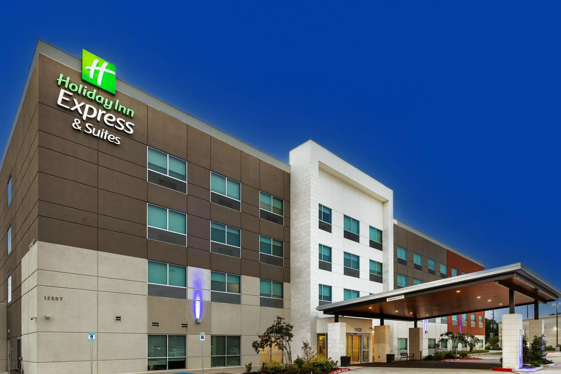 Holiday Inn Express & Suites Stafford NW - Sugar Land, an IHG Hotel - Primary Image