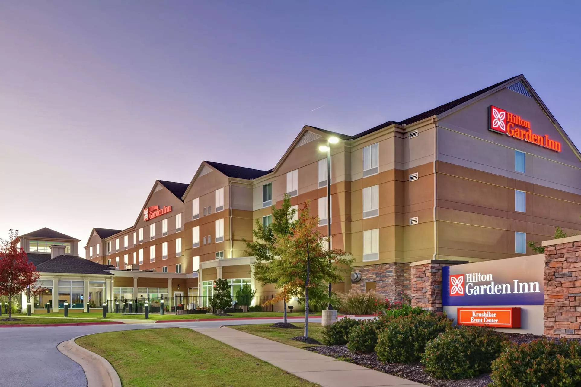 Hilton Garden Inn Fayettevile - Primary Image
