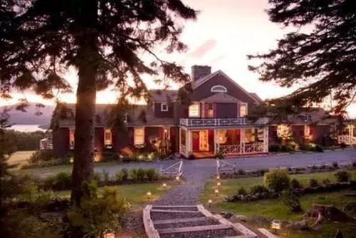 LODGE AT MOOSEHEAD - Primary Image