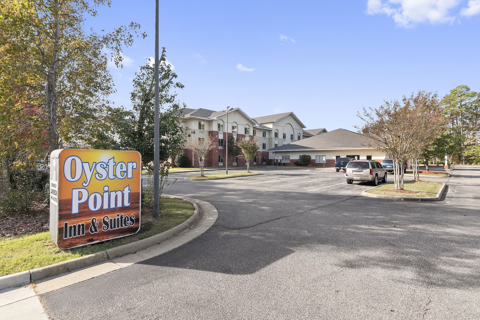 Oyster Point Inn & Suites Newport News