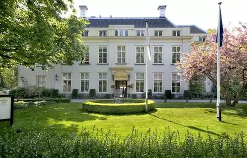 SAVELBERG - Primary Image