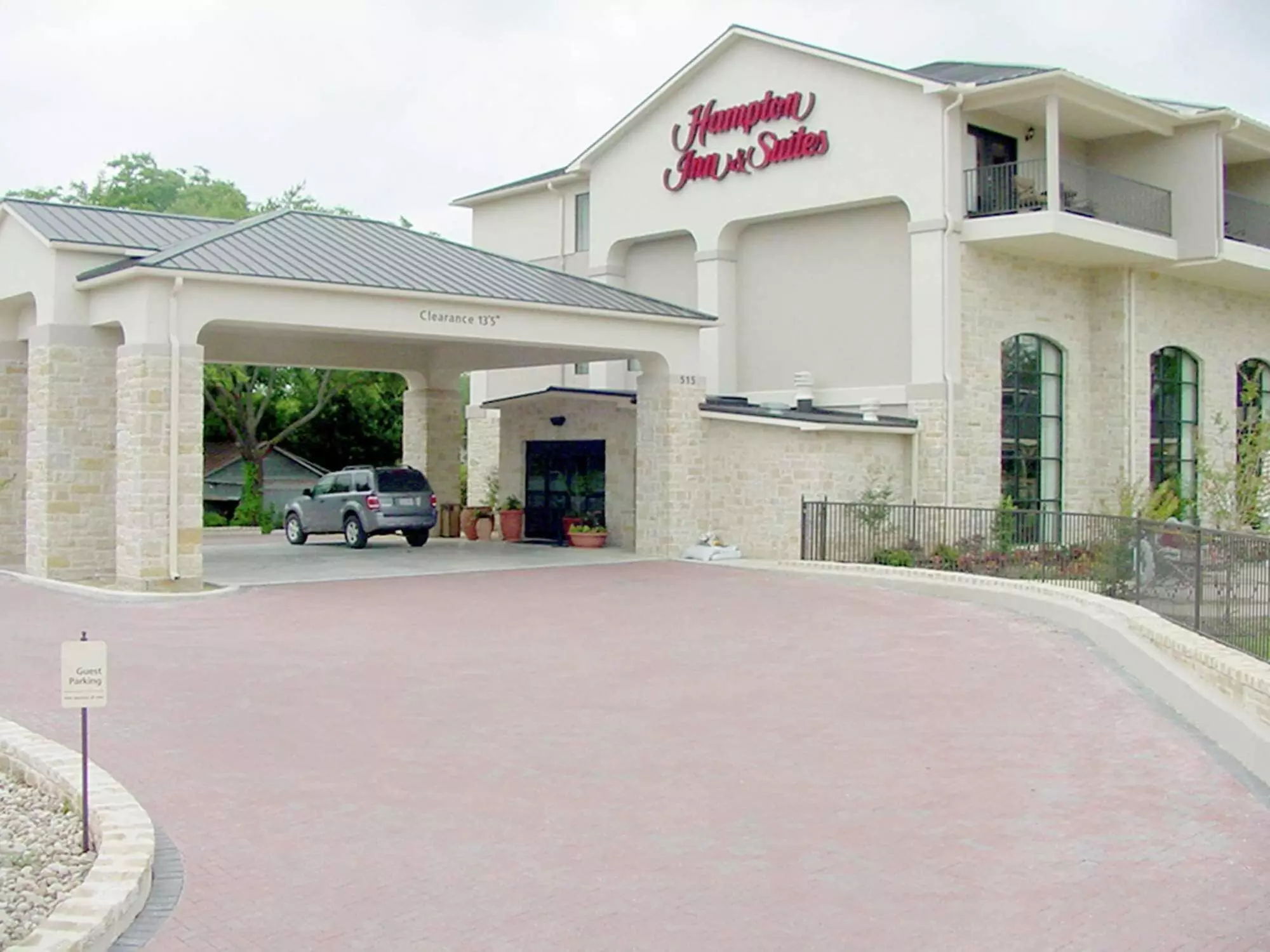 Hampton Inn & Suites Fredericksburg - Primary Image
