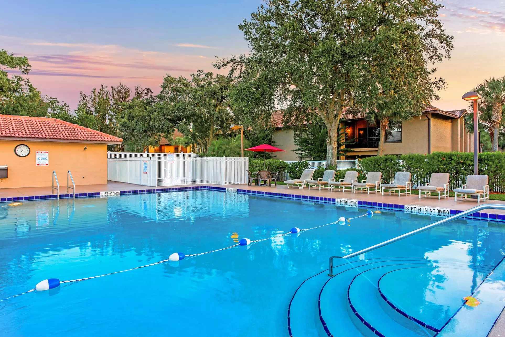 Alhambra Villas - Primary Image