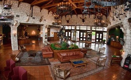 Fredericksburg Hotel Deals Offers In Tx Groupon Y O Ranch Hotel