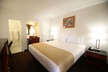 Travelodge by Wyndham Burbank-Glendale - Second Medium