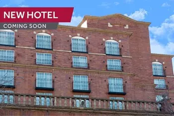 Embassy Suites - St. Paul - Primary Image