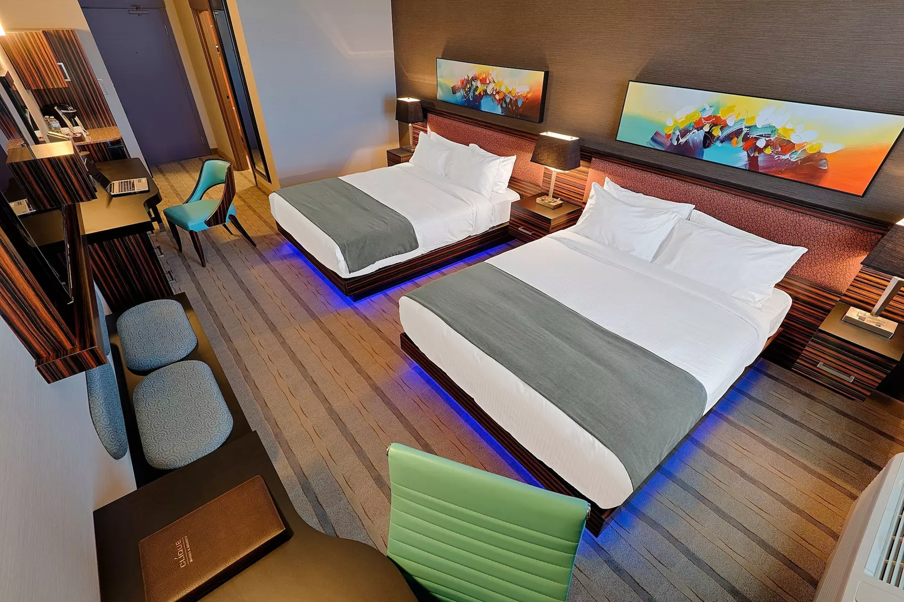 Hotel Clique Calgary Airport - Primary Image