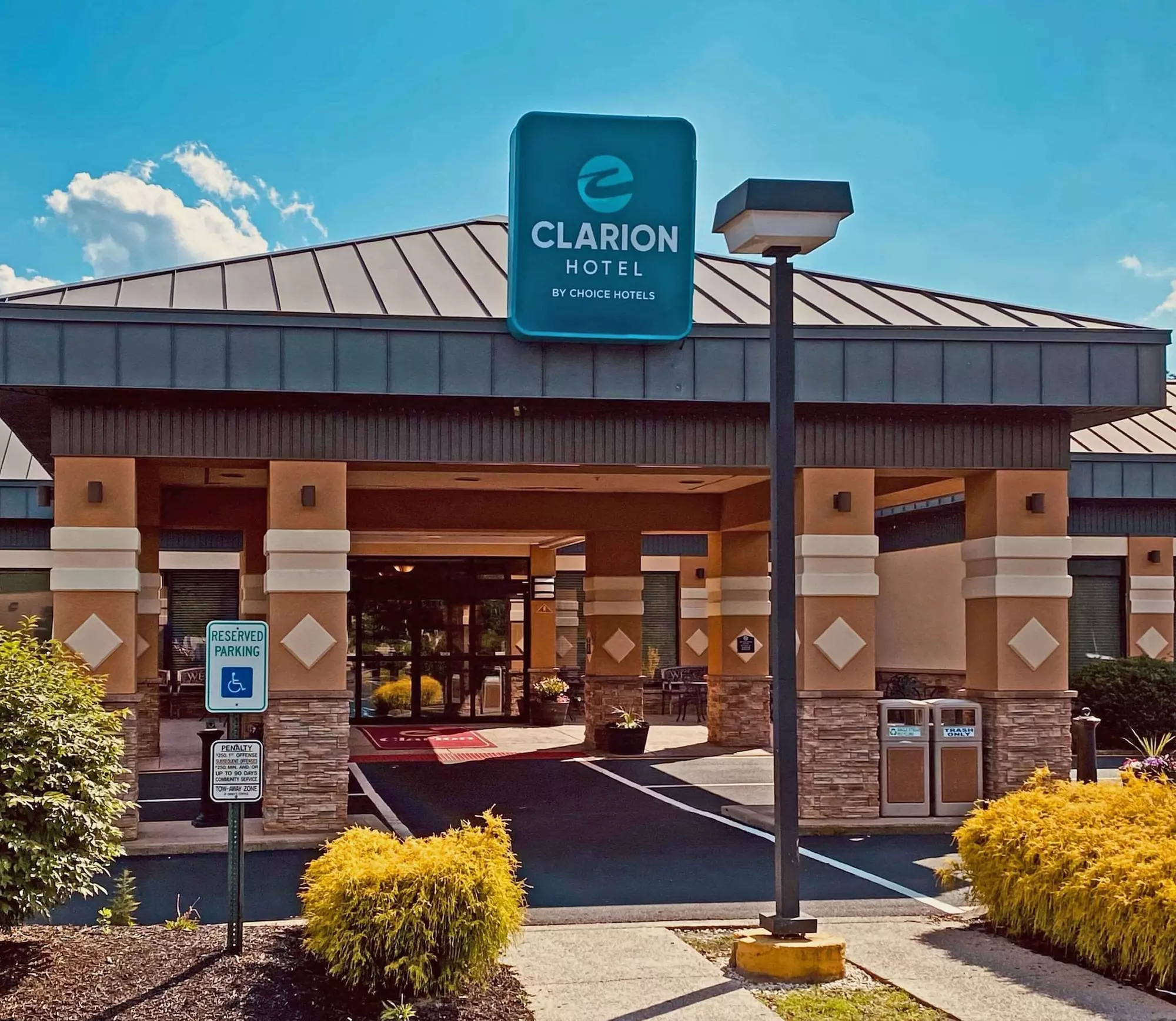 Clarion Hotel & Conference Center - Primary Image