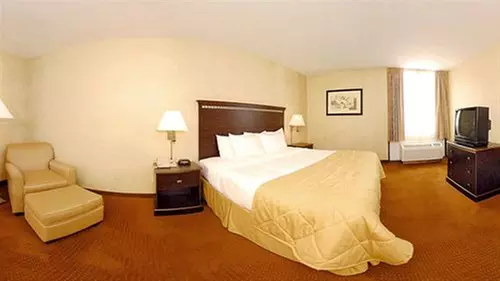 Howard Johnson Inn - Conference Center Springfield - Primary Image